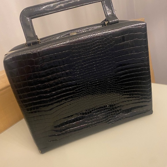 Beautiful Vintage Purse or Carrying Case - Picture 1 of 5